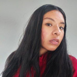 Meet your Posher, Violeta